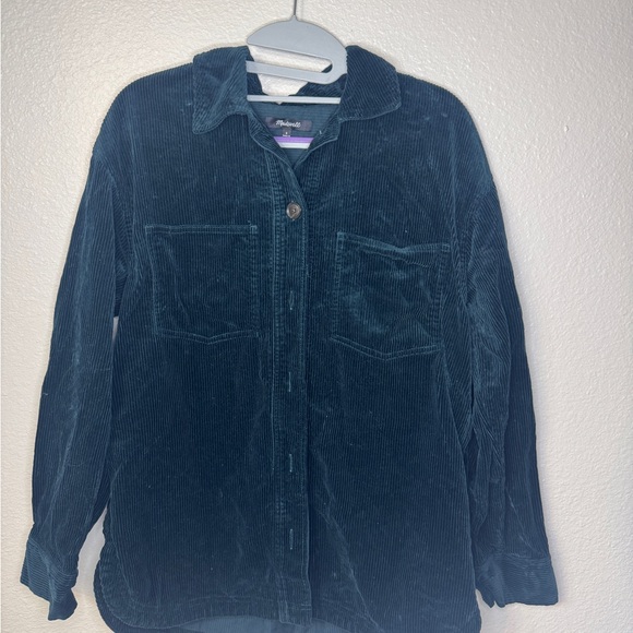 Madewell Jackets & Blazers - Madewell
Corduroy Kentwood Oversized Shirt Jacket - Women's